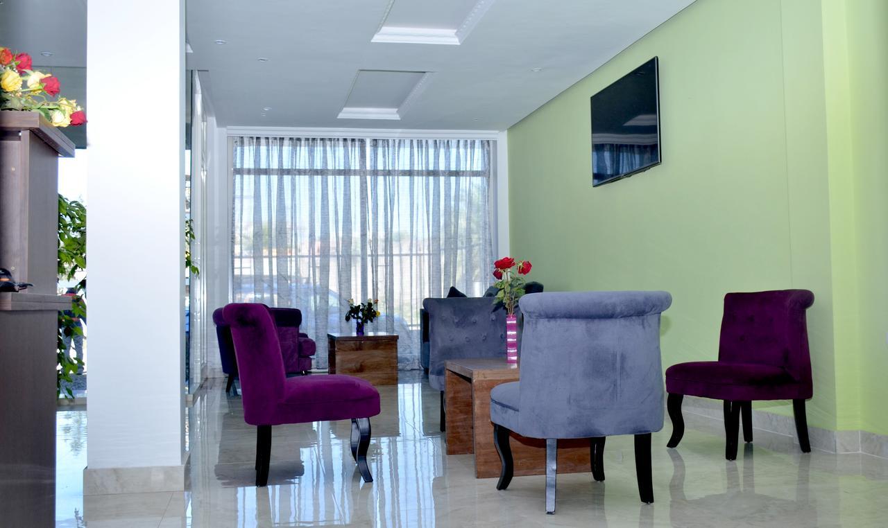 Melodie Hotel Addis Ababa Exterior foto