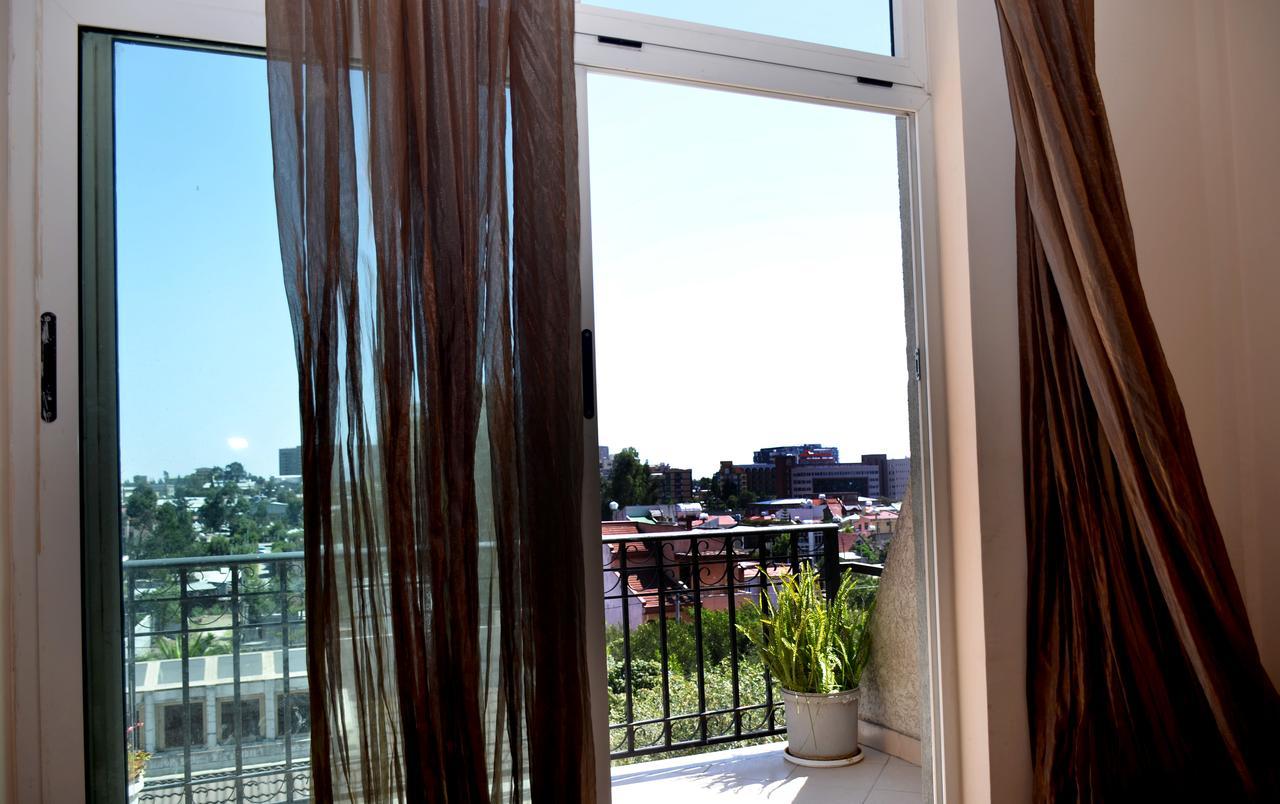 Melodie Hotel Addis Ababa Exterior foto
