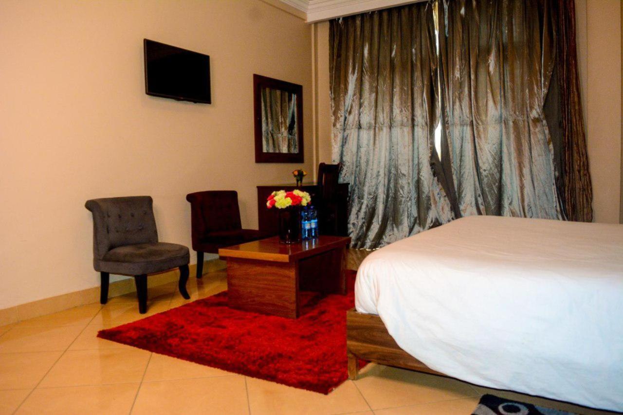 Melodie Hotel Addis Ababa Exterior foto