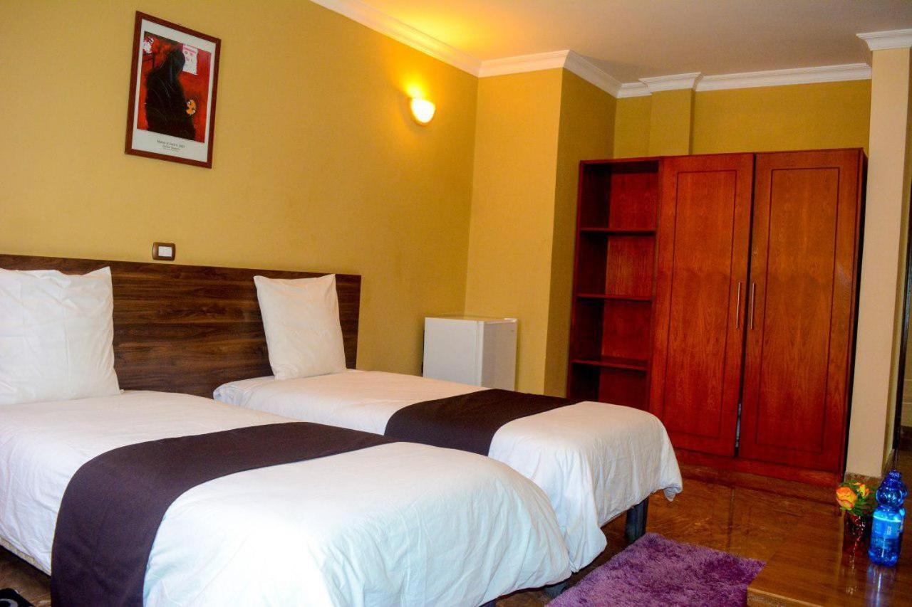 Melodie Hotel Addis Ababa Exterior foto
